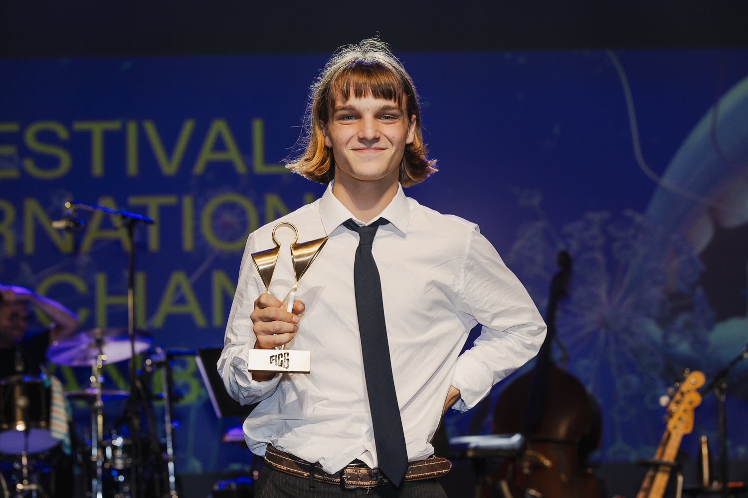 Communiqué de presse – Émile Bourgault, lauréat de la 55e édition du Grand Concours Hydro-Québec du Festival international de la chanson de Granby !